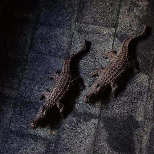 銅製 鱷魚