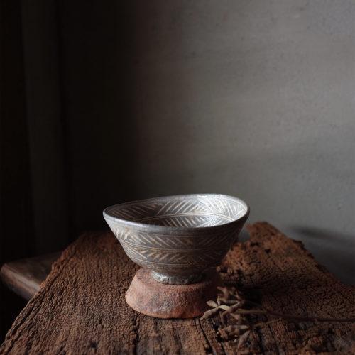 日本 三島燒變形茶碗