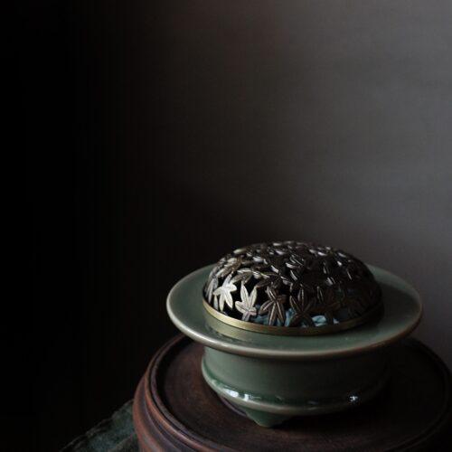 日本青瓷香爐